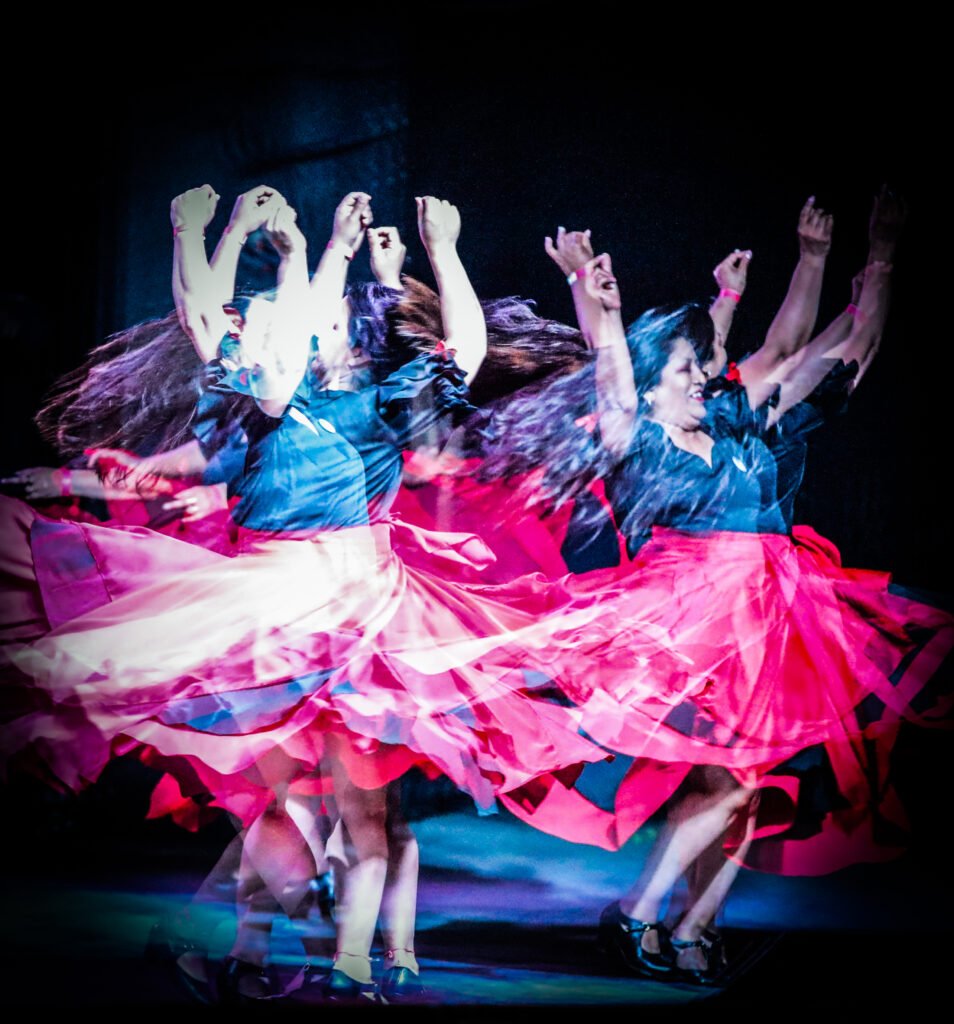 Collective movement and color during public dance